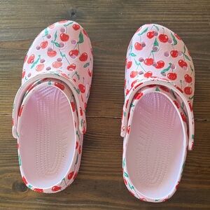 CROCS Pink Cherry Print Sandals